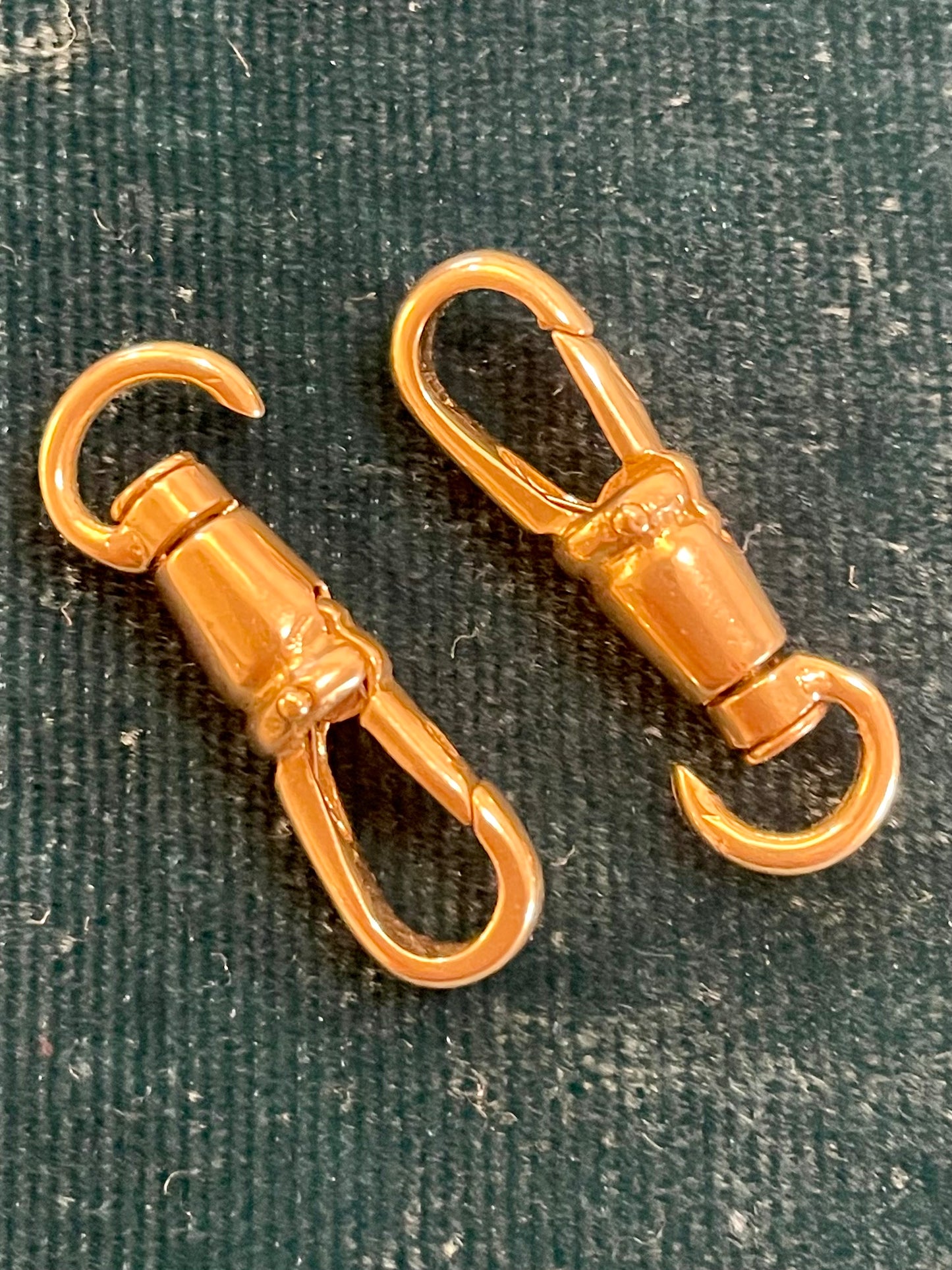14k Gold Dog Clip