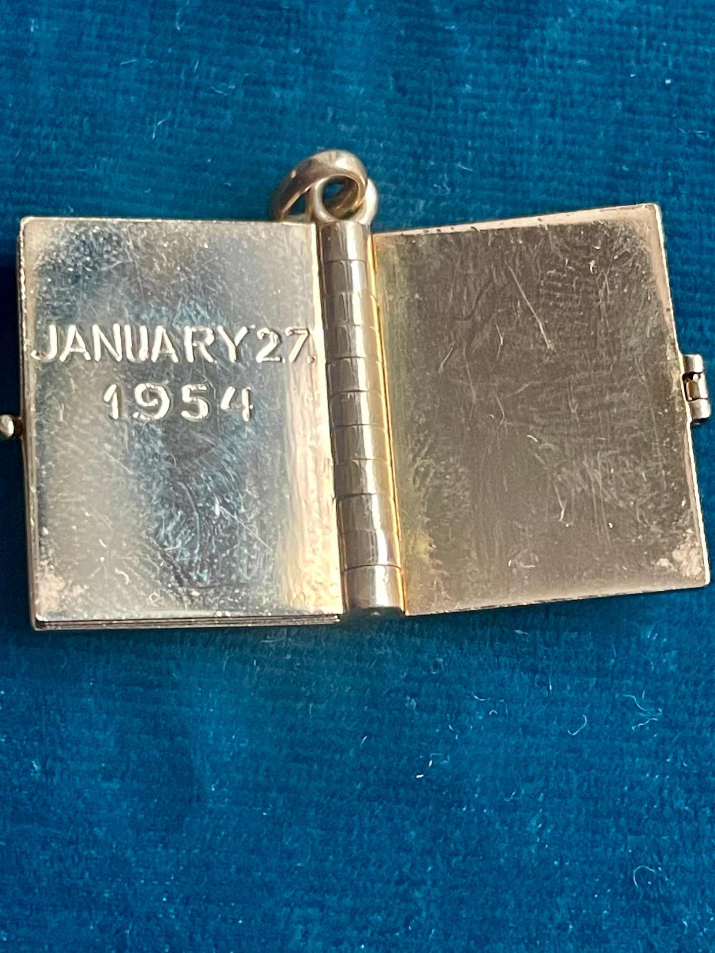 Mid-Century Enamel "Toi Et Moi" Book with Engraved Pages 18k Gold Charm