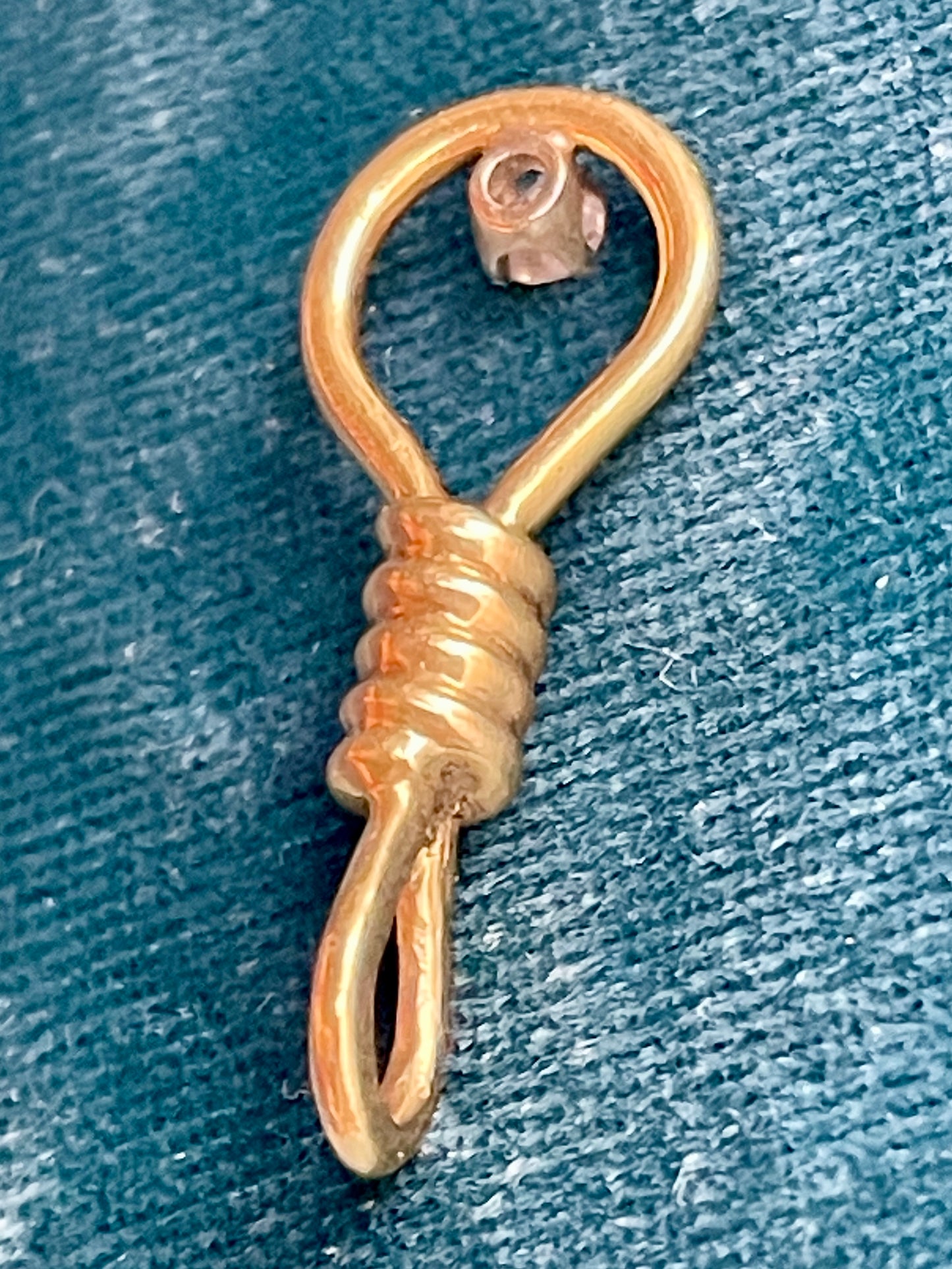 Aldo Cipullo 1970s Diamond & 18k Gold Love Knot Charm