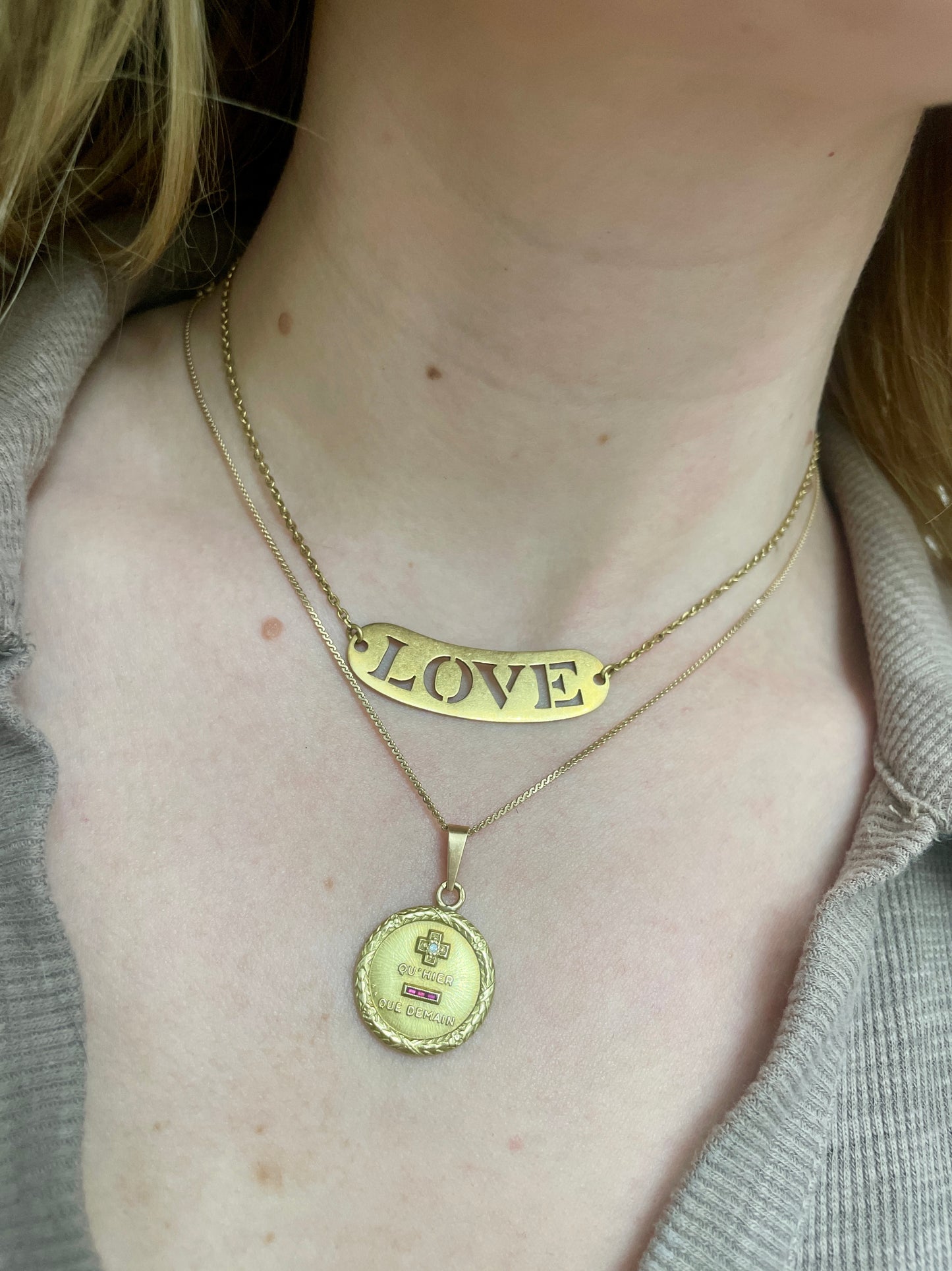 Vintage "LOVE" Name Plate 18k Gold Necklace