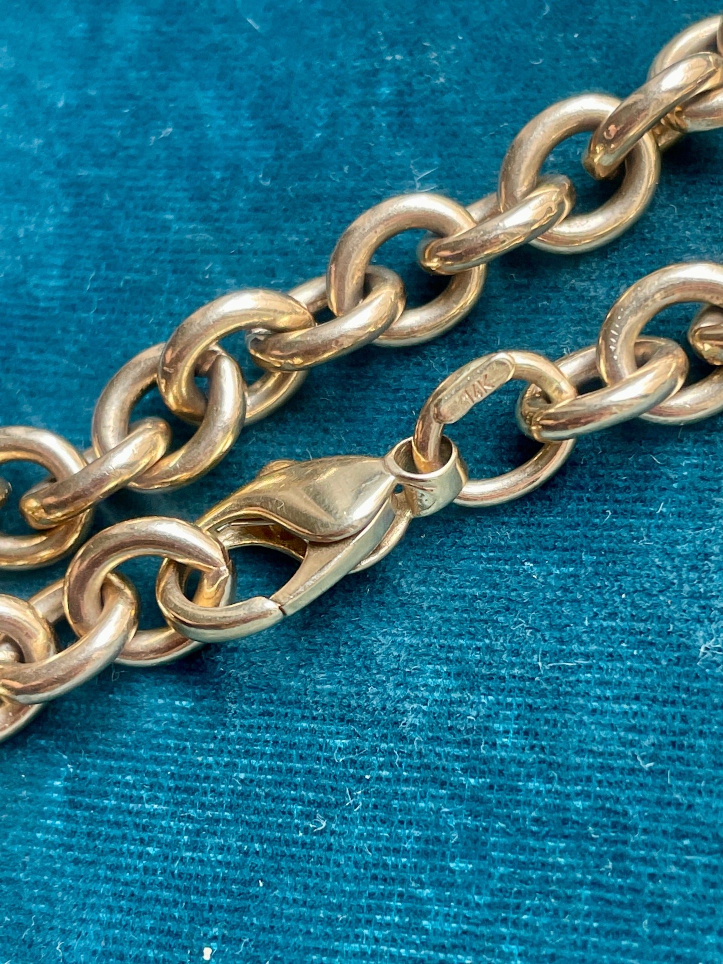 Oval Belcher Link 14K Gold Charm Bracelet