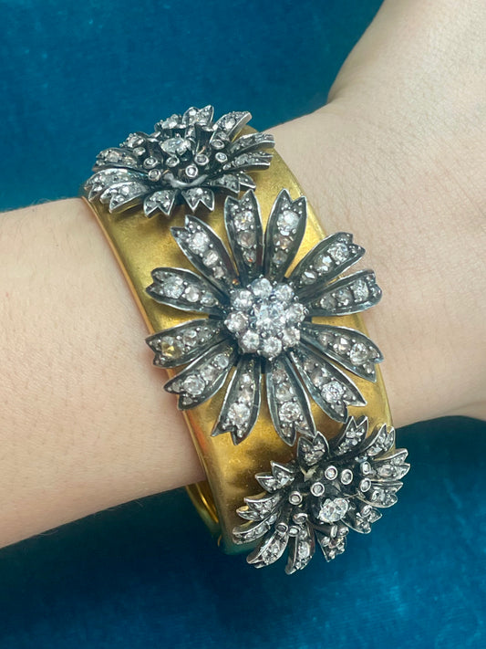 Antique Victorian French 18k Gold Detachable Diamond Floral Pendants Set in Bangle