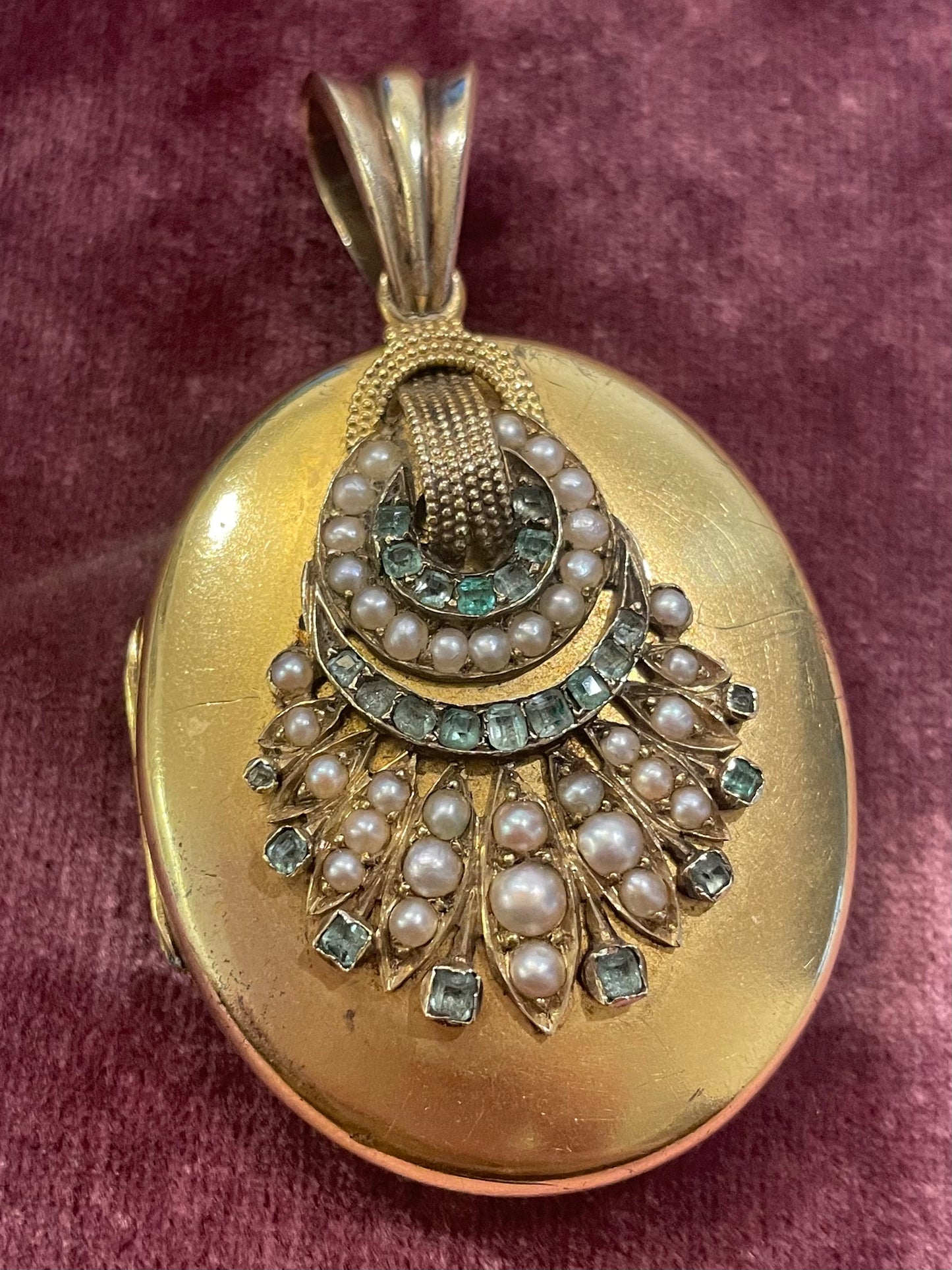 Victorian Queen Mary Royal Performance 18k Gold Locket Pendant