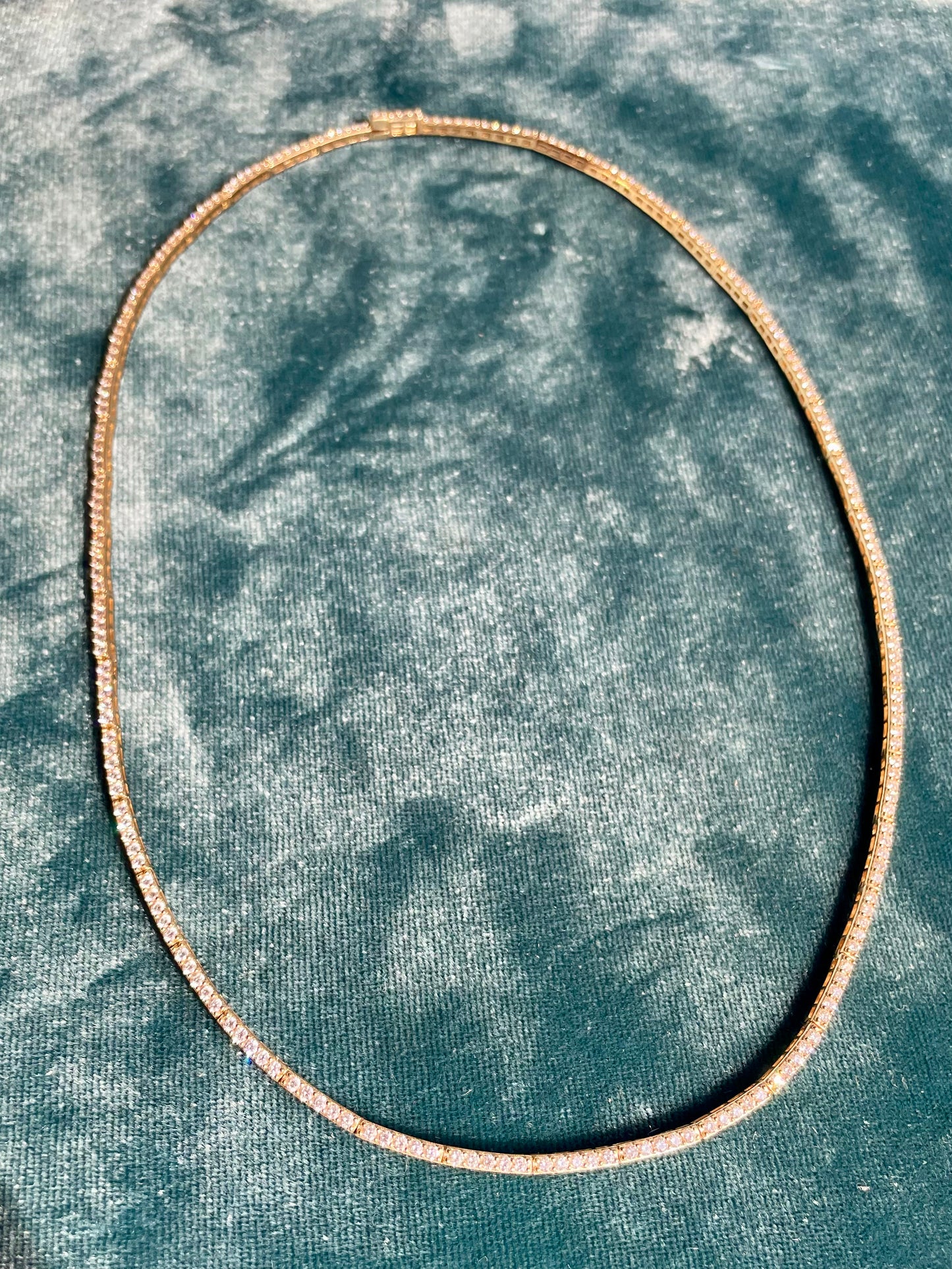 Vintage 14k Gold 4.5 TCW Diamond Tennis Necklace