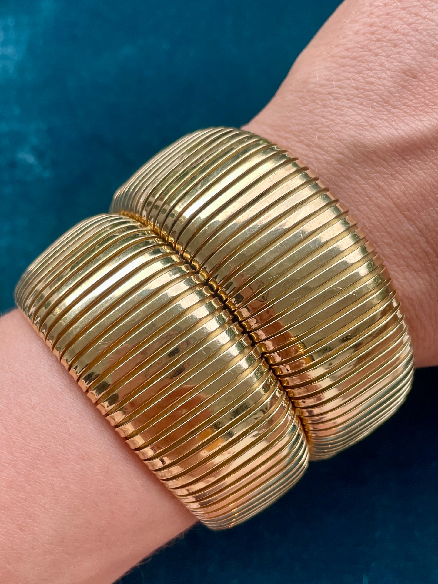 Signed Vintage Weingrill Double Tubogas 18k Gold Cuff