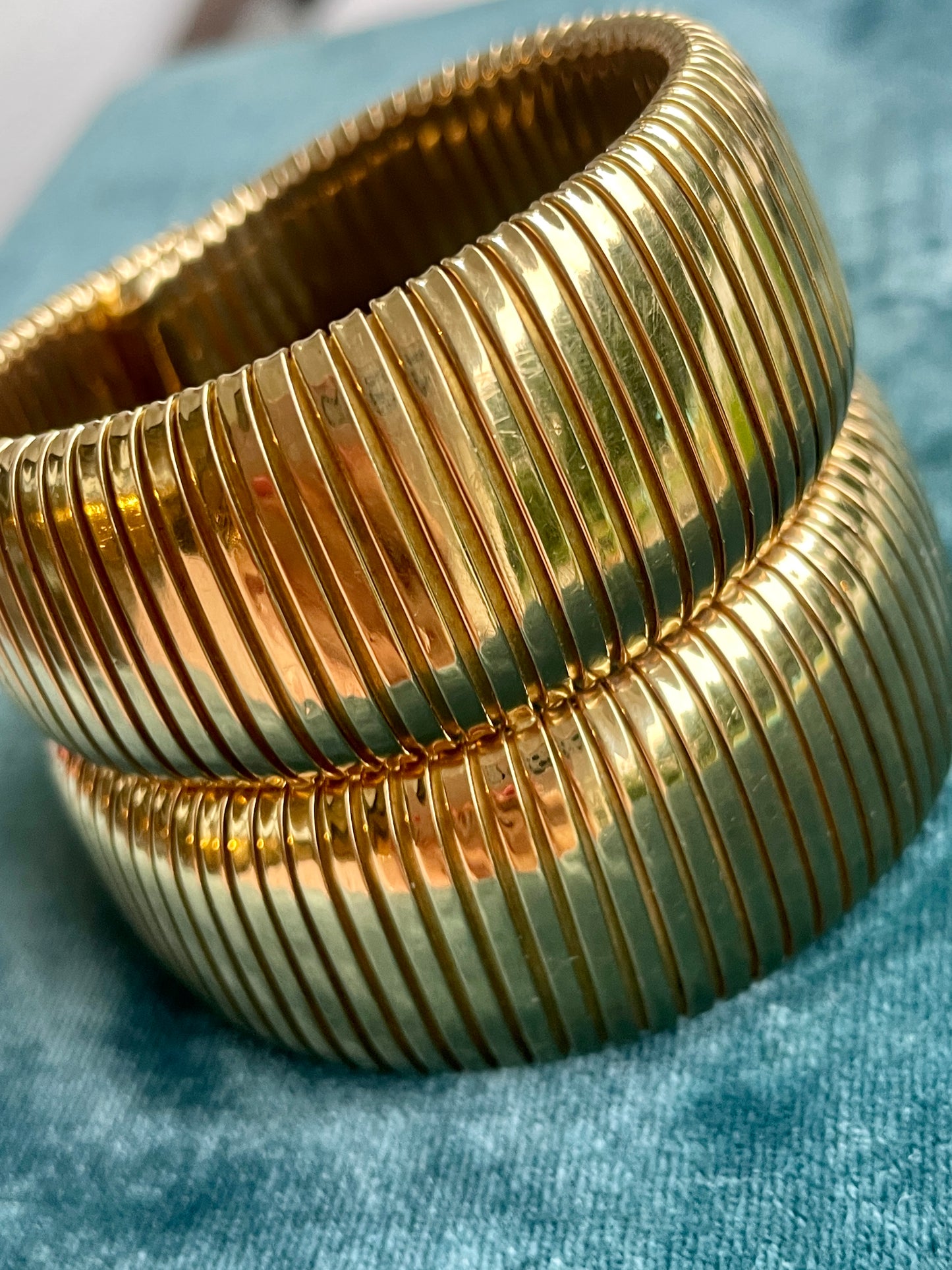 Signed Vintage Weingrill Double Tubogas 18k Gold Cuff