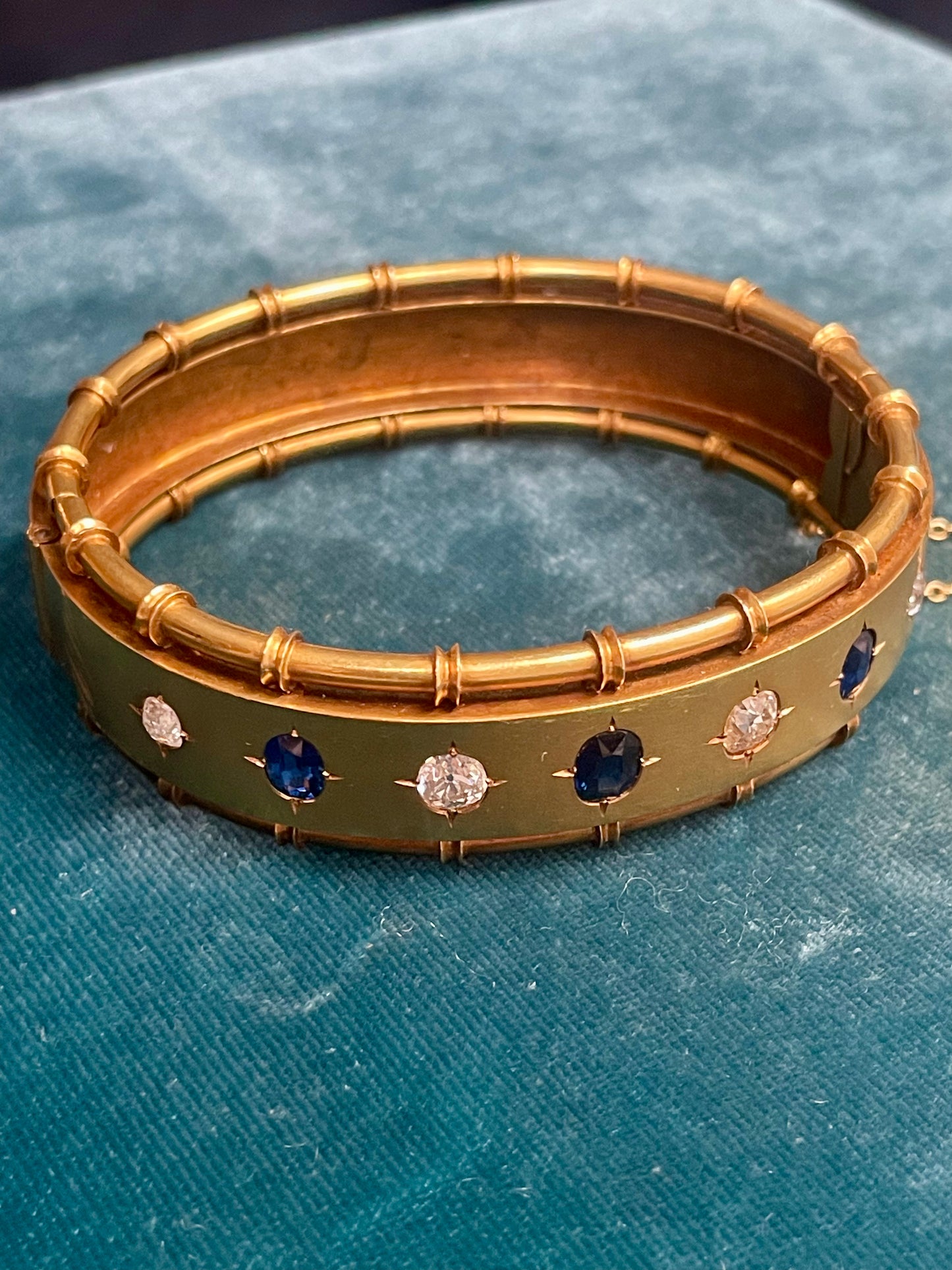 Antique Belle Époque Sapphire and Diamond 18k Gold Bangle