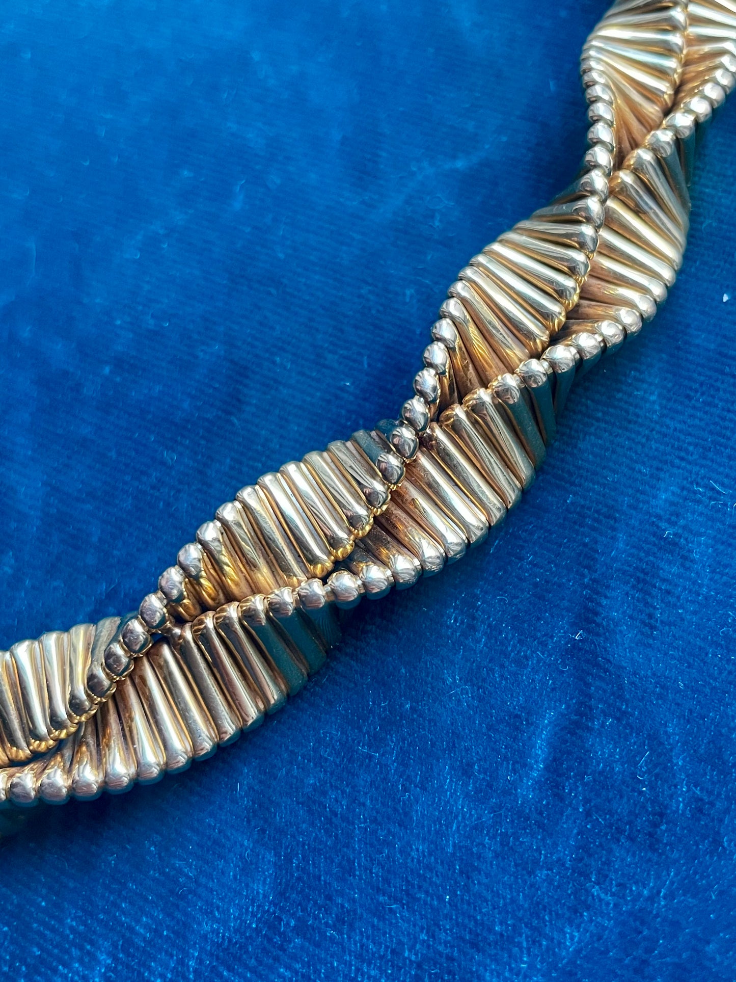 Mauboussin "Reflection" Twisted Ribbon 18k Gold Necklace