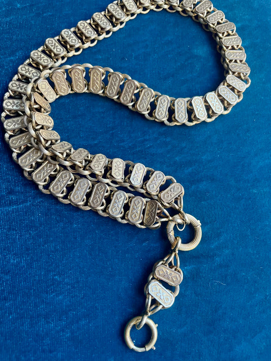 Antique Victorian 14k Gold 22" Book Chain