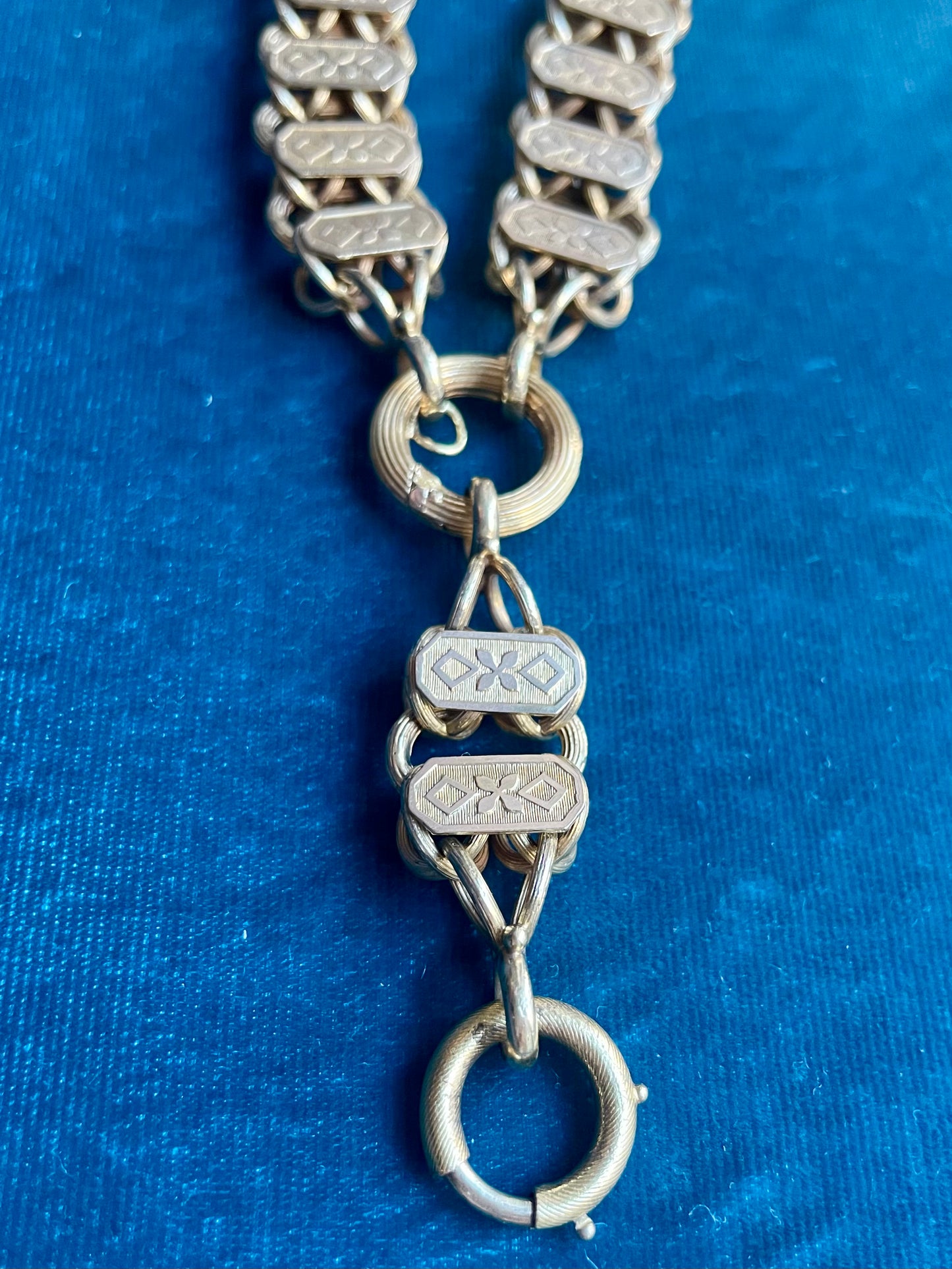 Antique Victorian 14k Gold 22" Book Chain
