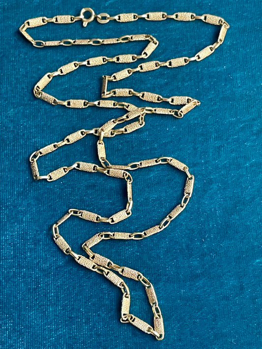 Textured Link 18K Gold 28" Chain