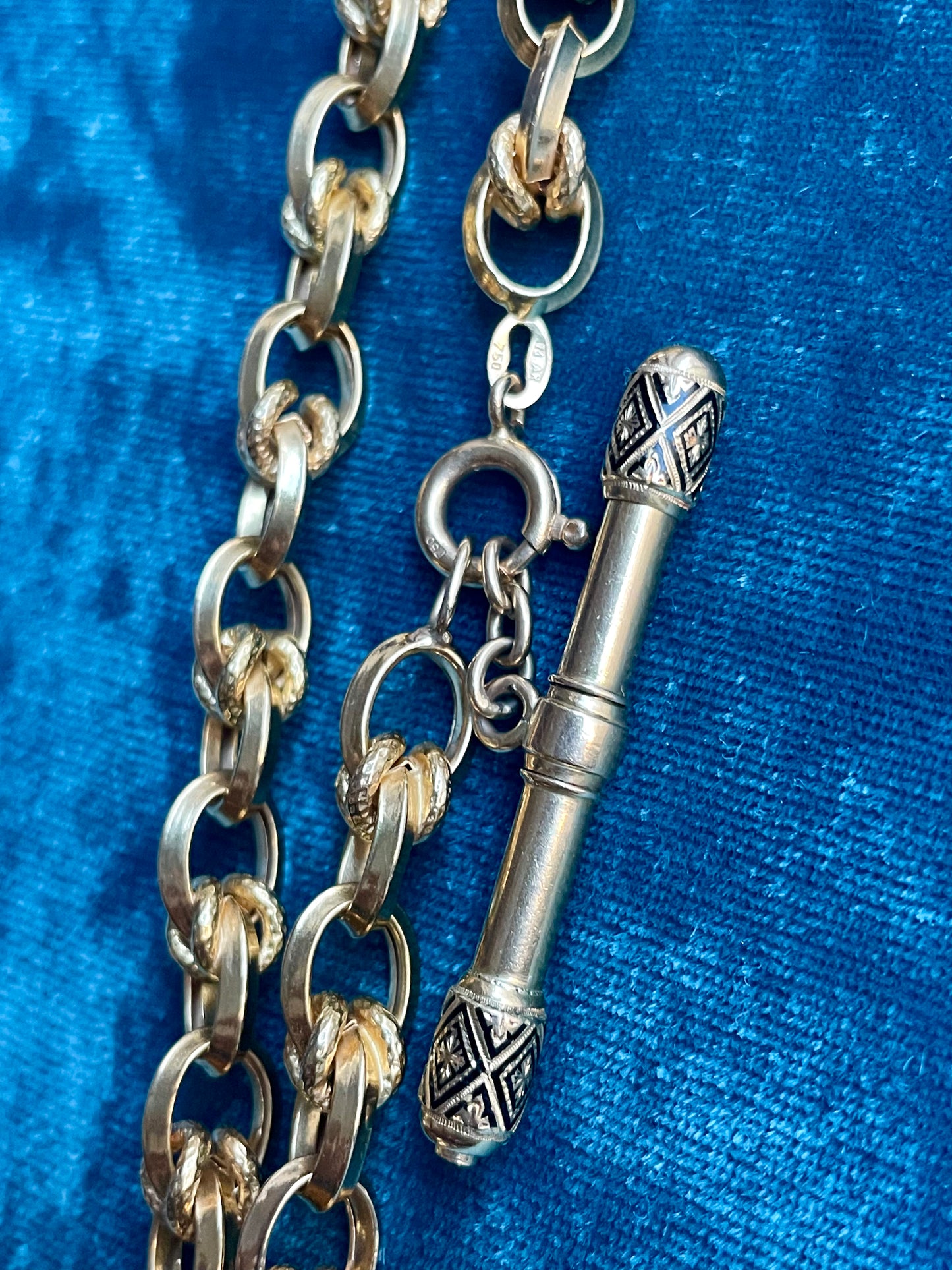 24" 18k Fancy Link Watch Chain w/ Ornate T-Bar