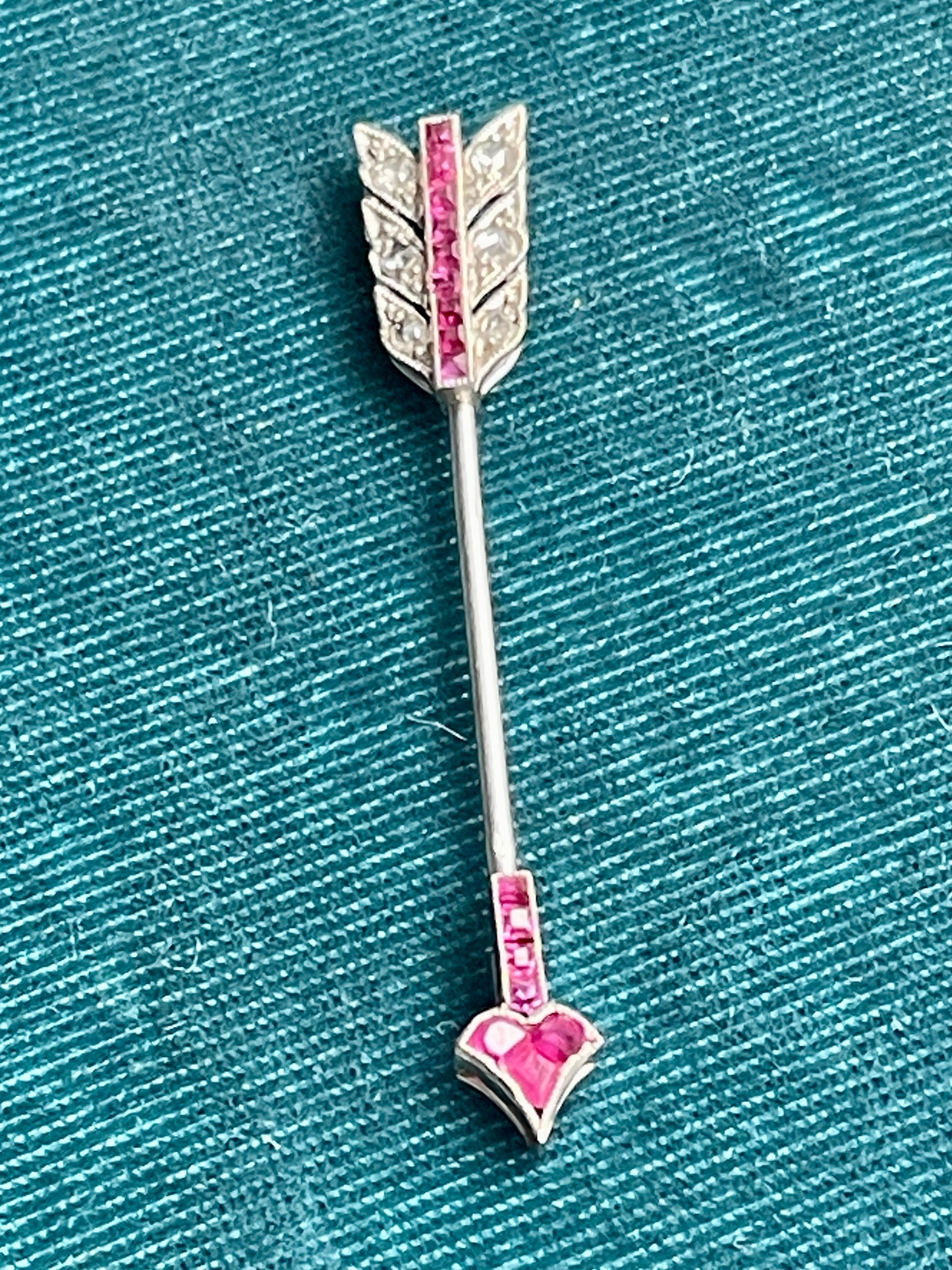 Art Deco Ruby and Diamond Jabot Arrow Platinum Pin