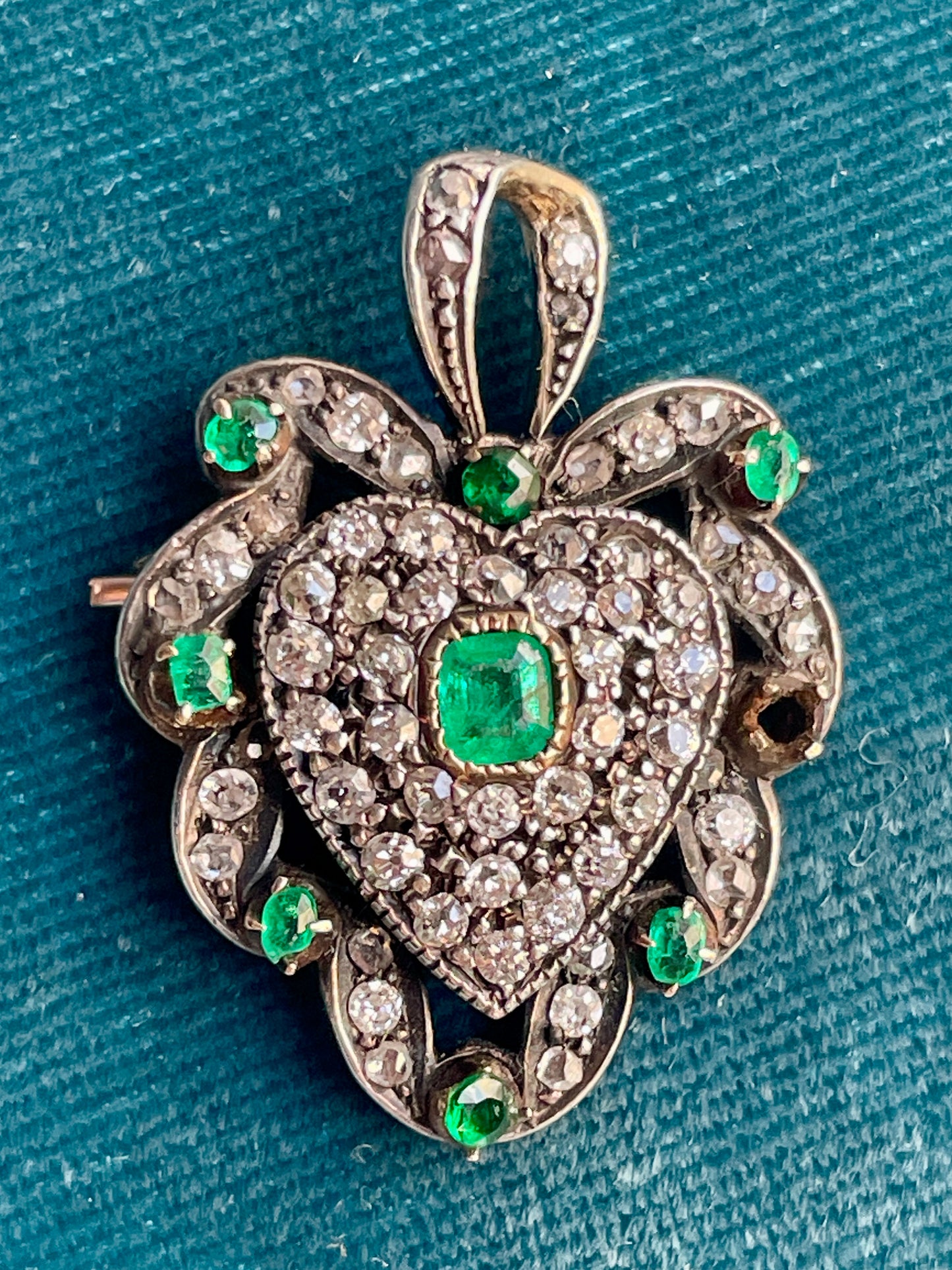 Antique Victorian Emerald and Diamond 18k Gold Ornate Heart Pendant