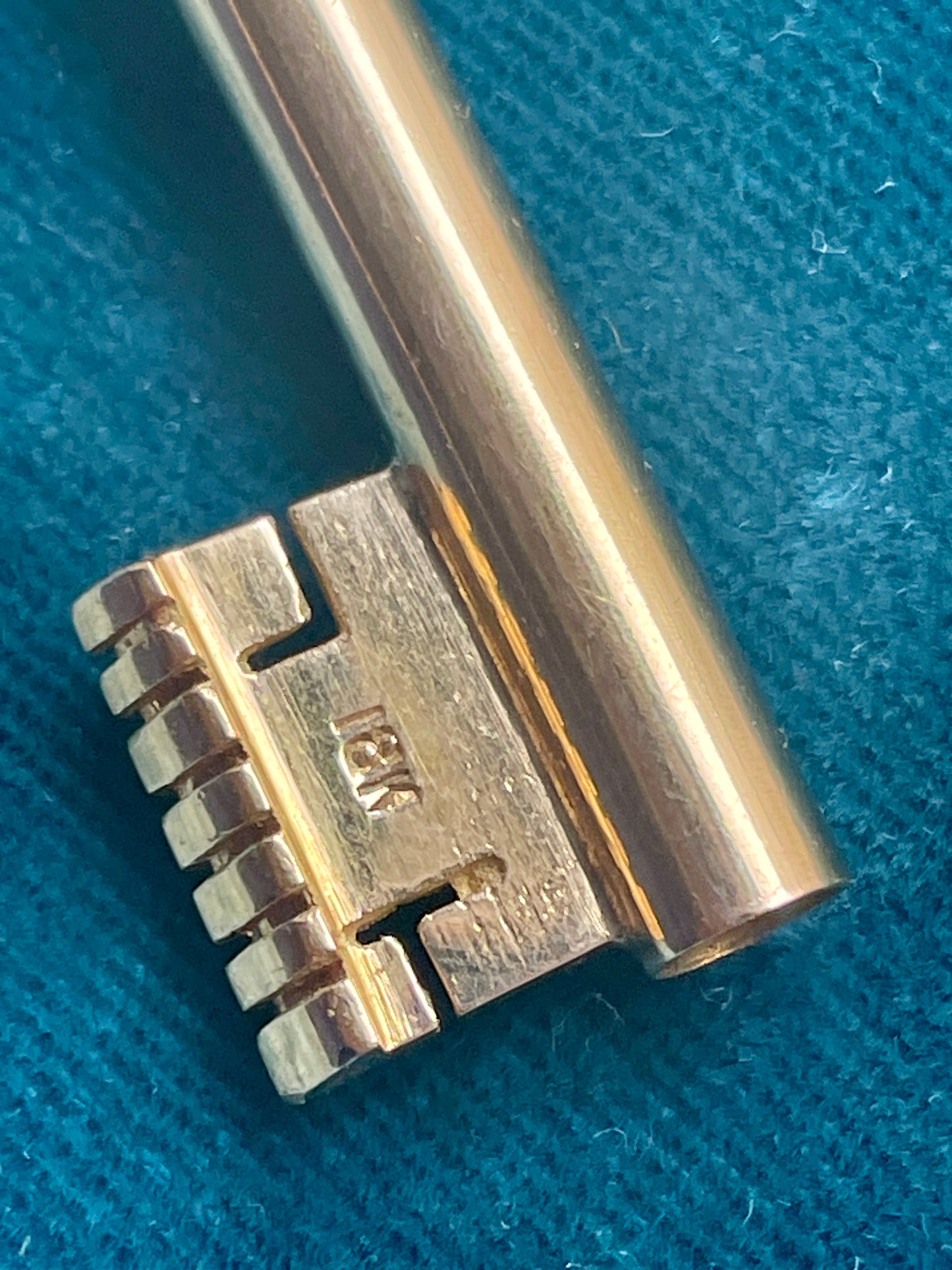 Large Ornate Key 18k Gold Pendant
