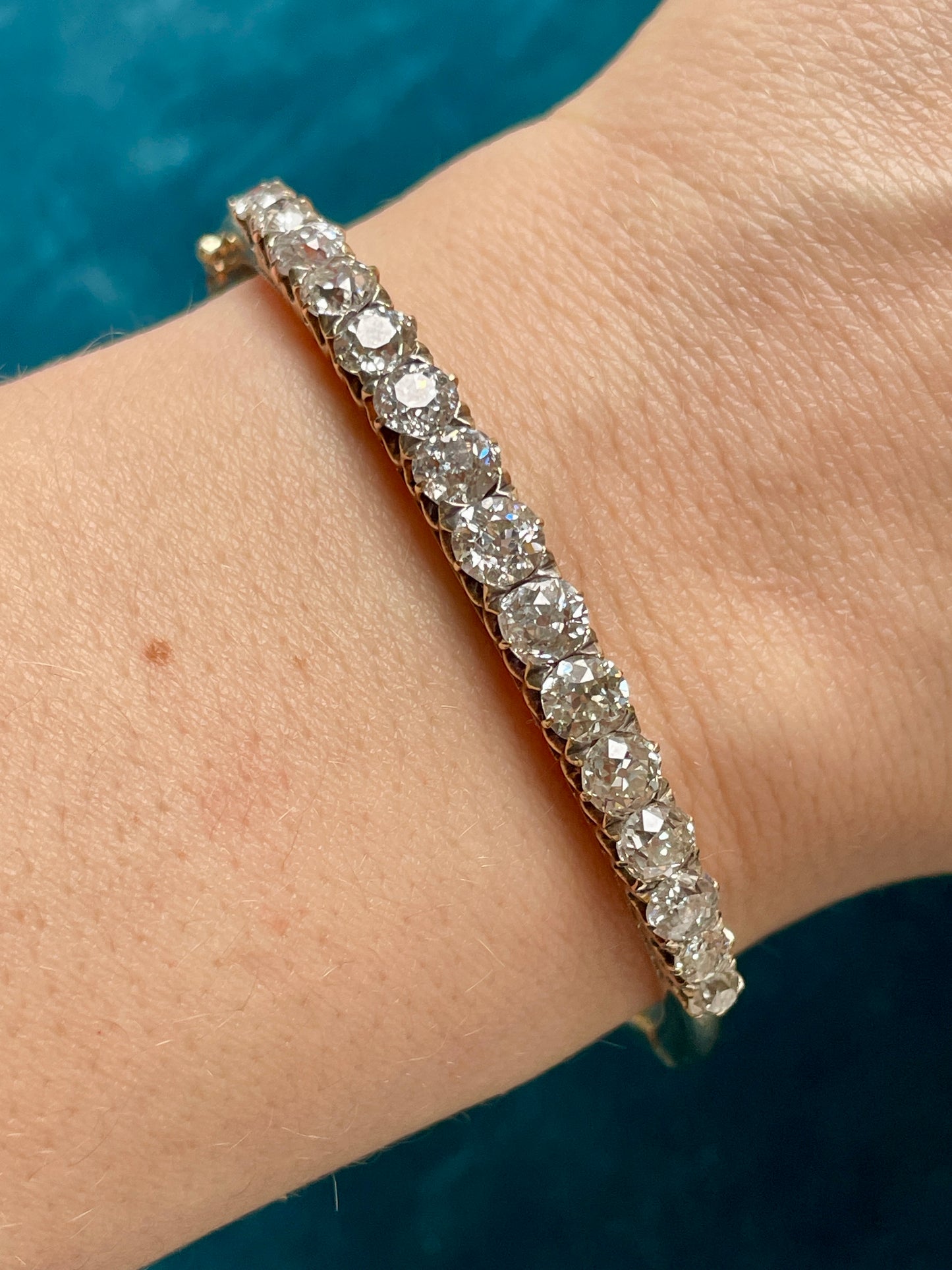 Antique Victorian Old-Cut Diamond 14k Gold Bangle