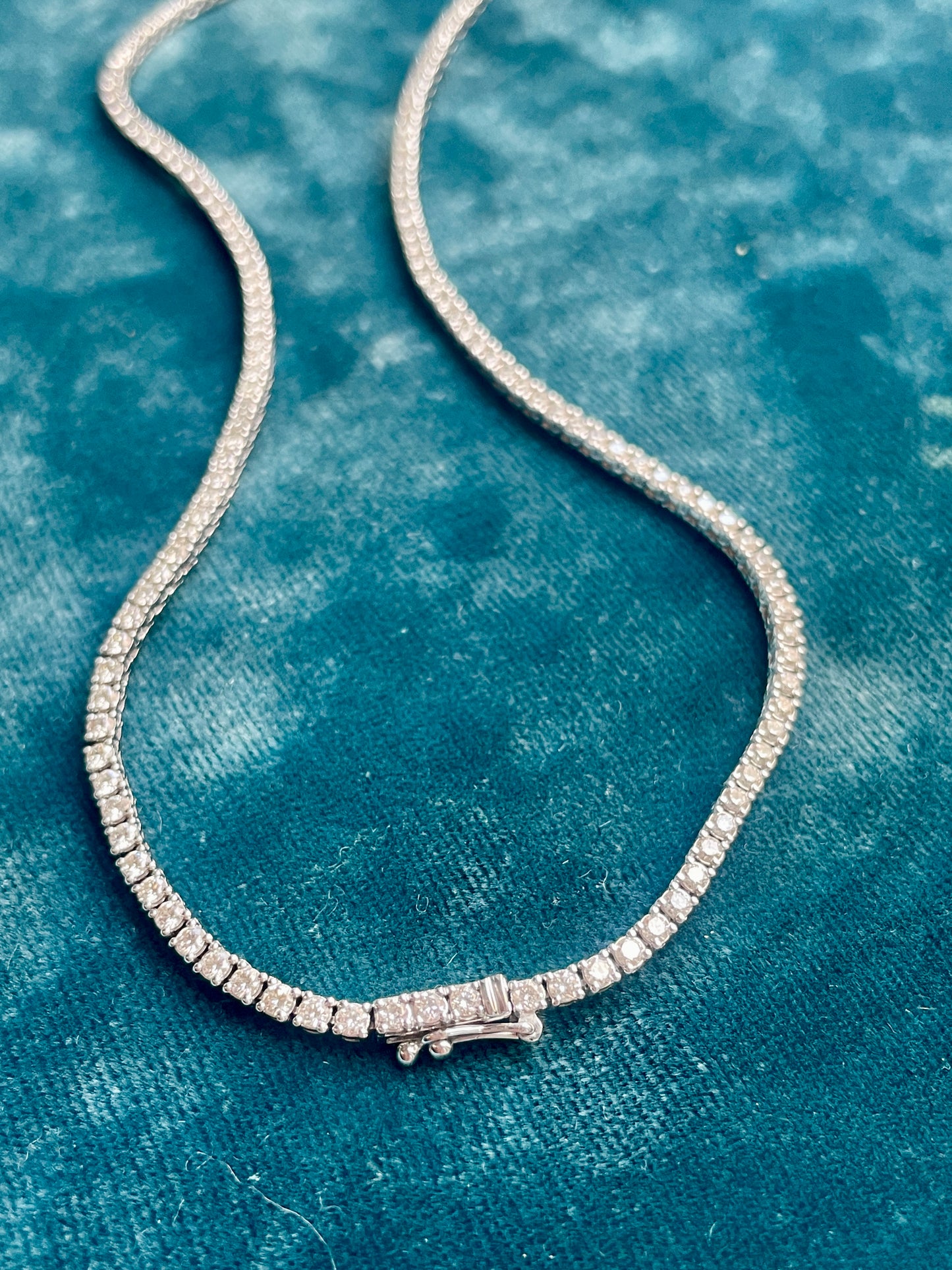 Vintage 14k White Gold Diamond Tennis Necklace