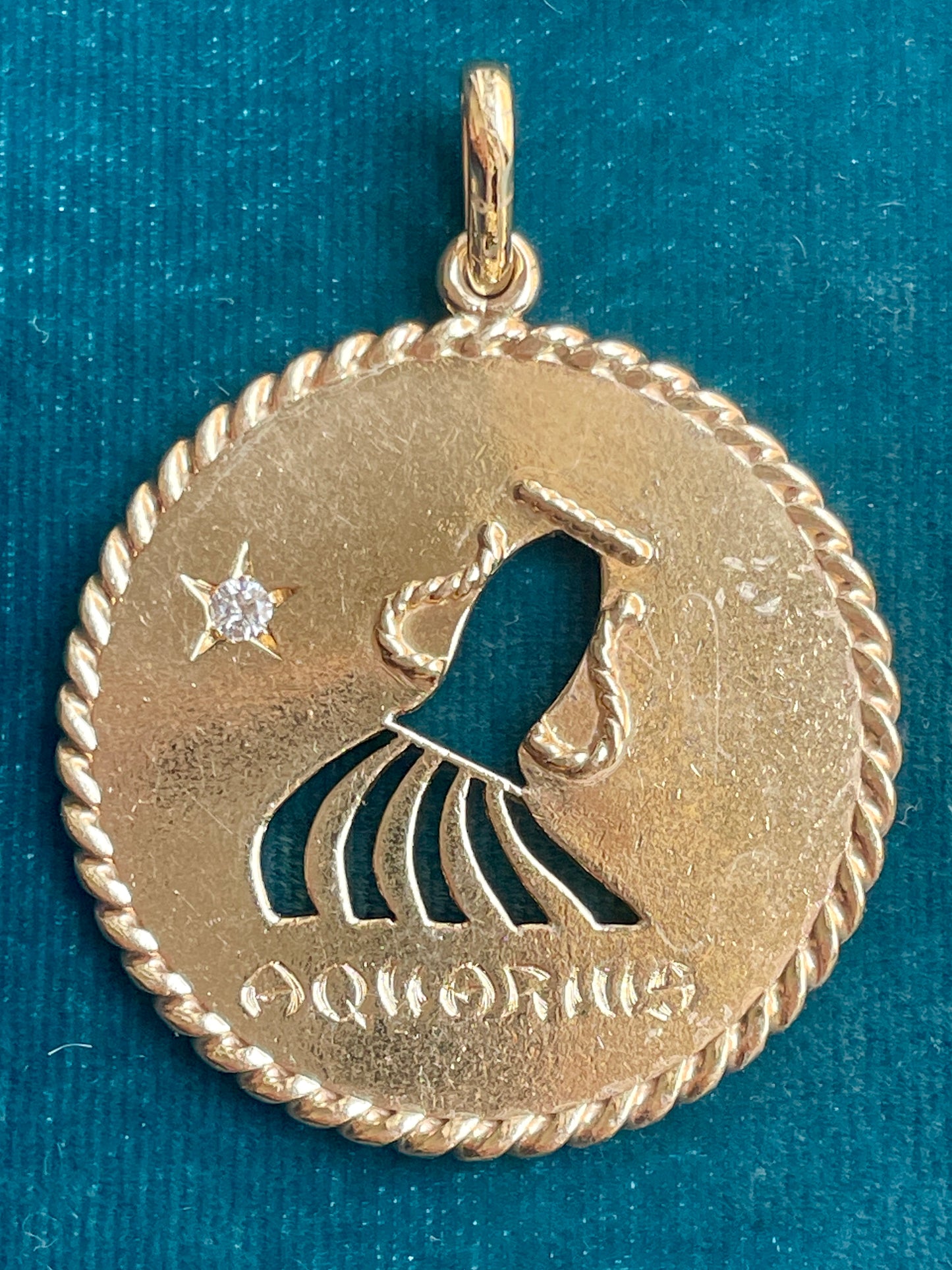 Cartier Aquarius Zodiac Diamond Accent 14k Gold Pendant