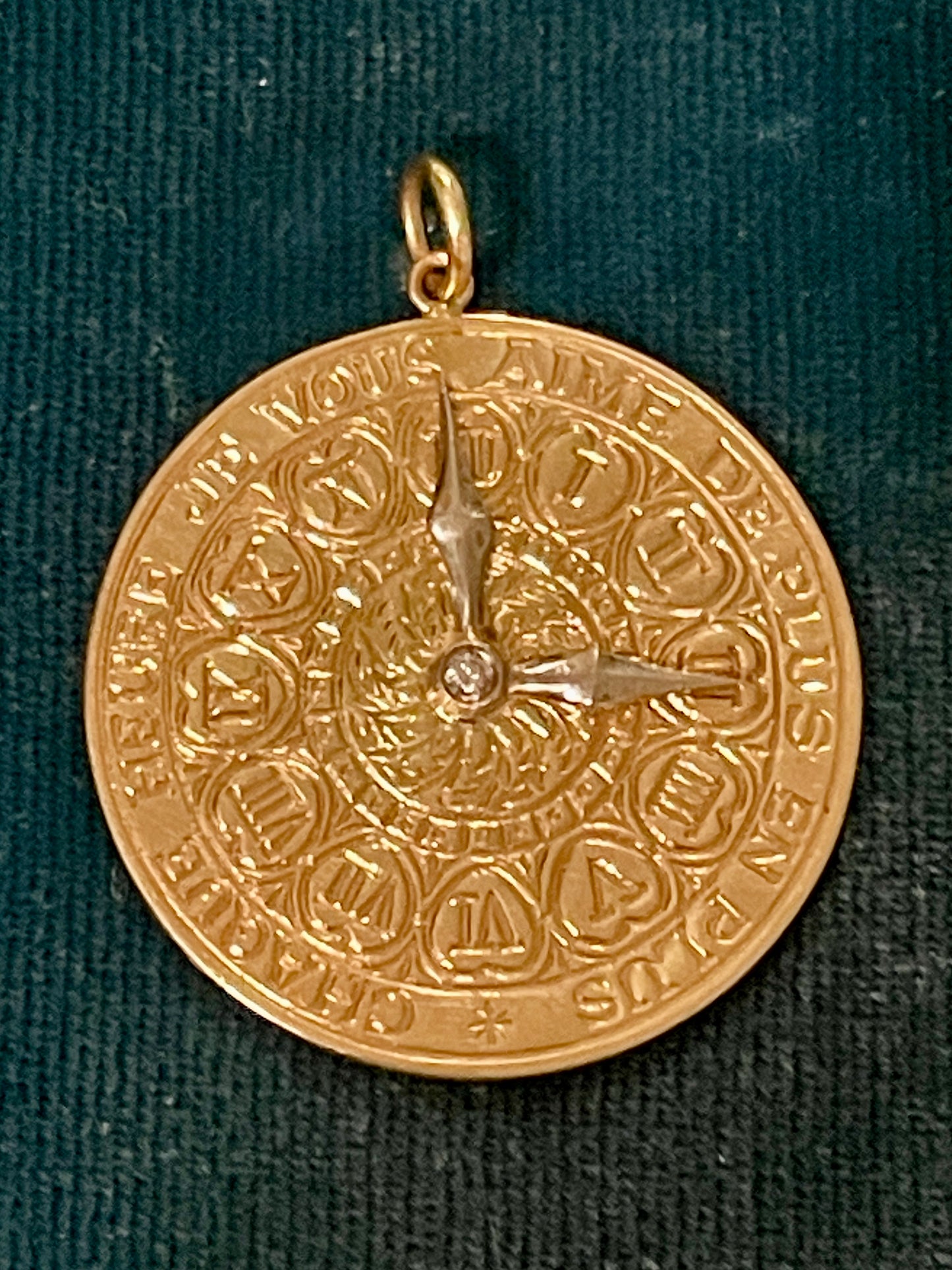 Merrin Mid-Century "Je T'Aime" Clock Diamond 14k Gold Pendant