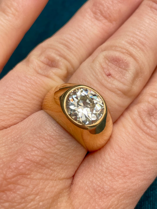 Portuguese Bezel Set Antique Diamond 19k Gold Ring