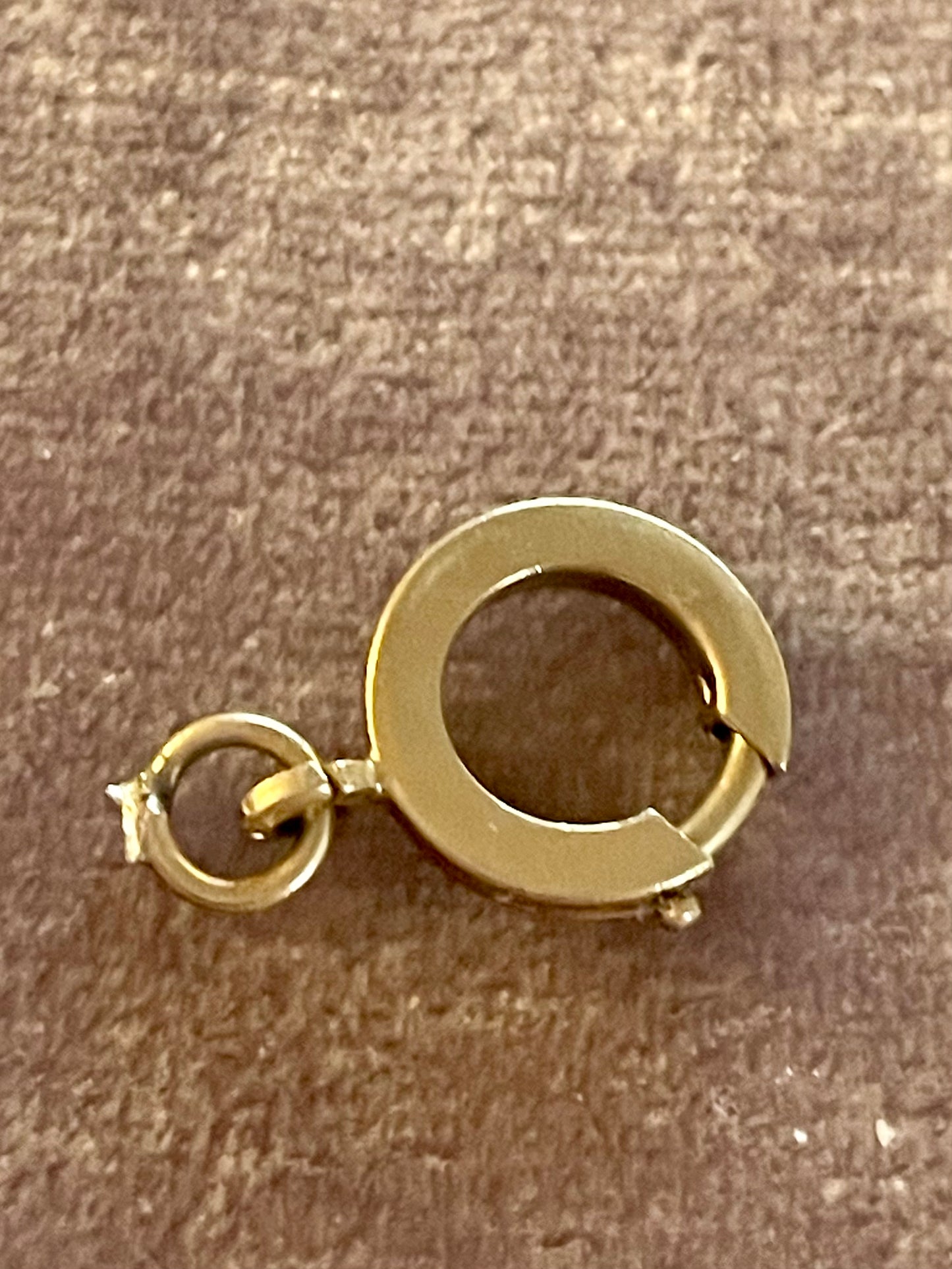 14k Gold Spring Ring
