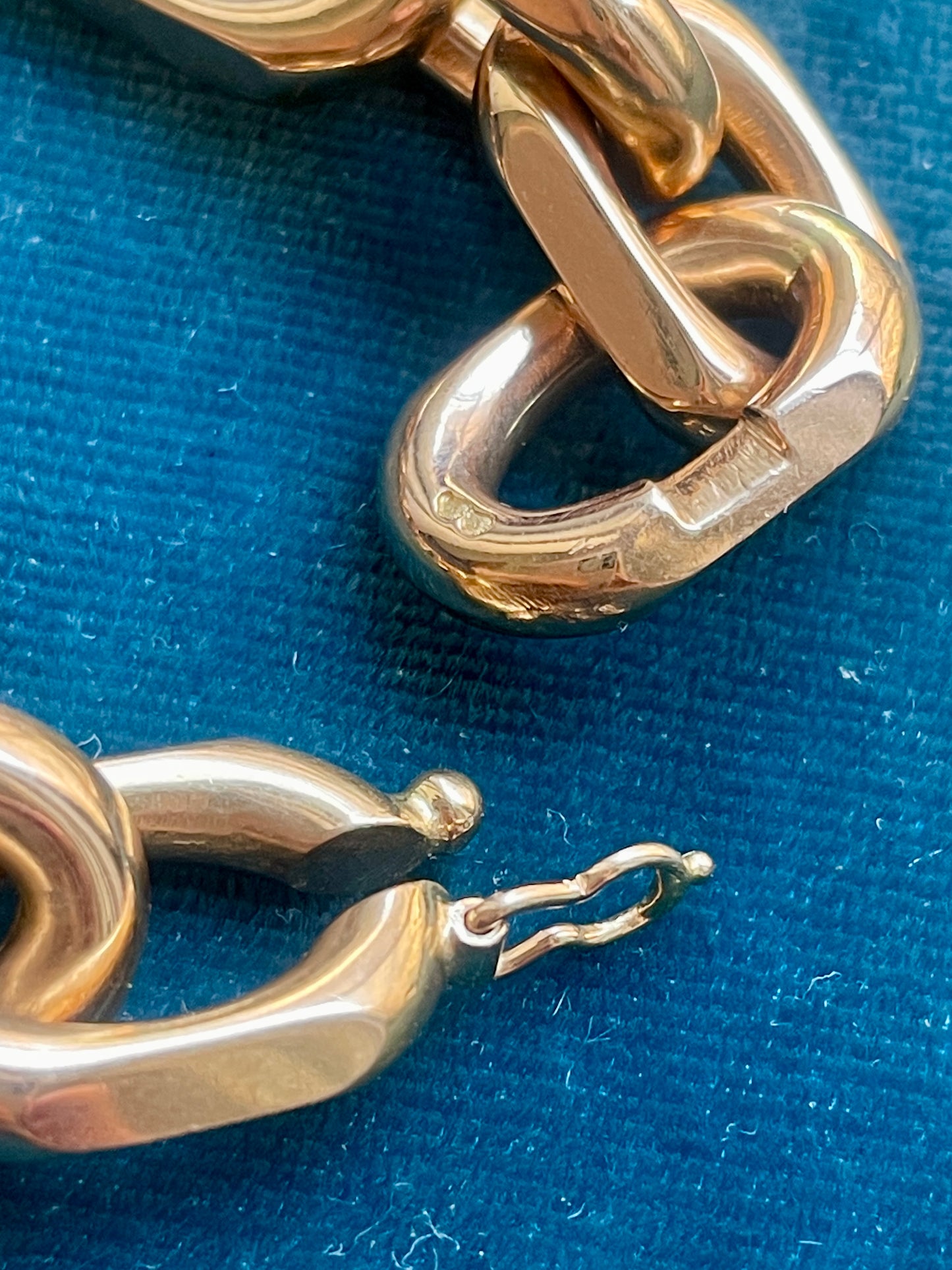 Vintage Chunky Biker Link 18k Gold Bracelet