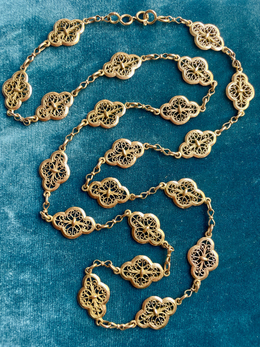 Antique Victorian Filigree Sautoir 18k Gold 29" Chain