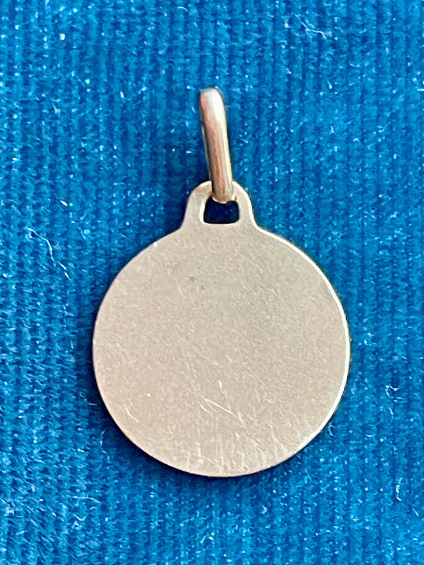 Augis Rare Mini 18k Gold Love Token (XXS)