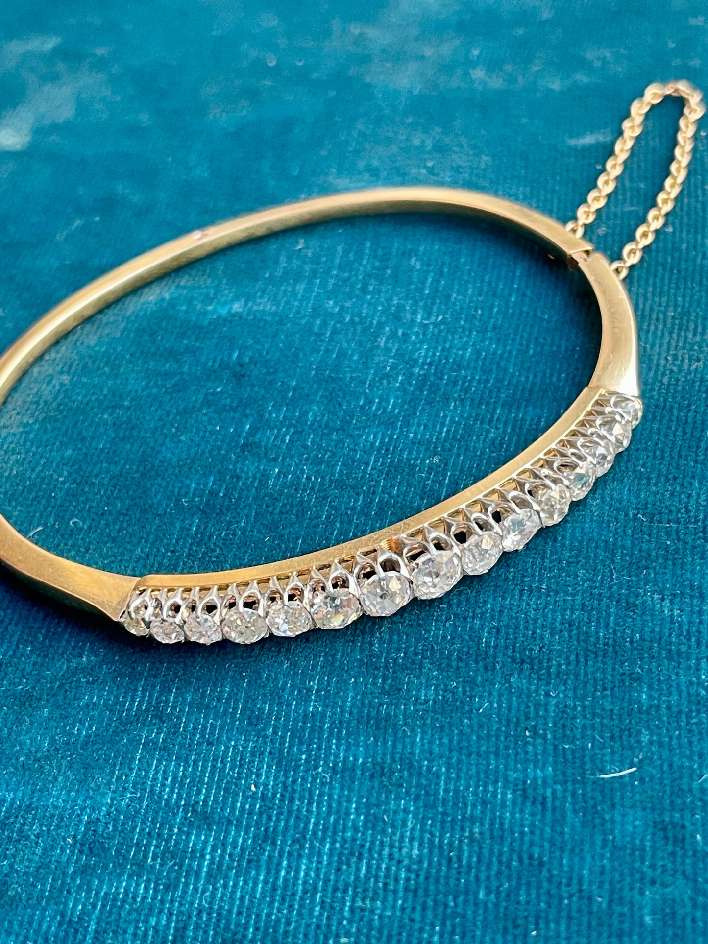 Antique French Graduated Old Mine-Cut Diamond 18k Gold Bangle